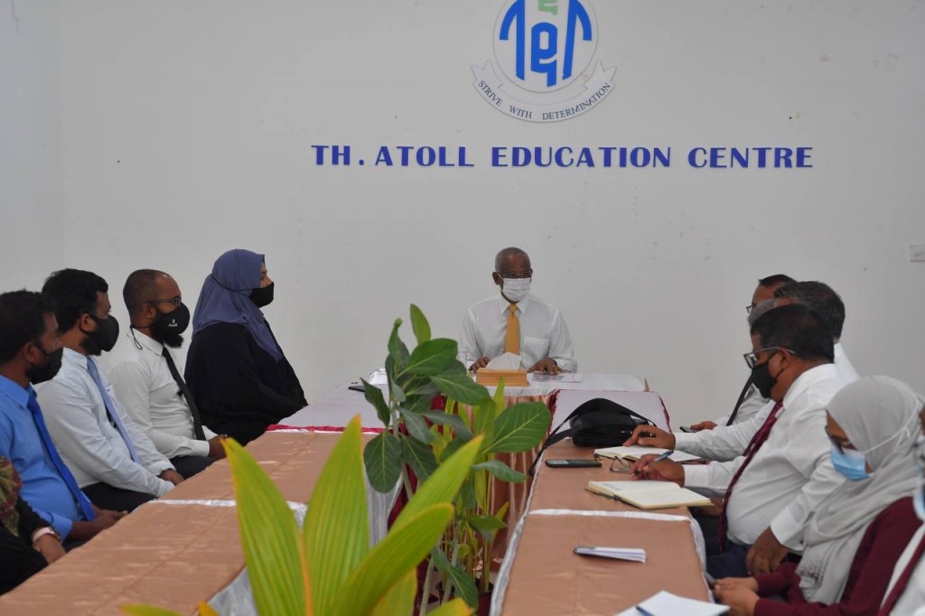 Thaa atoll thauleemee marukazah dhimaavefaivaa dhathithah raeesuljumhooriyyaa aa hihssaakohffi