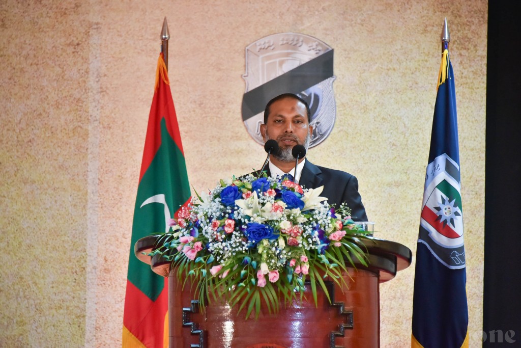 Dhe aharu thereygai 6 rashehgai police station alhaifi, unmeedhakee 50 rashugai station elhun: Minister