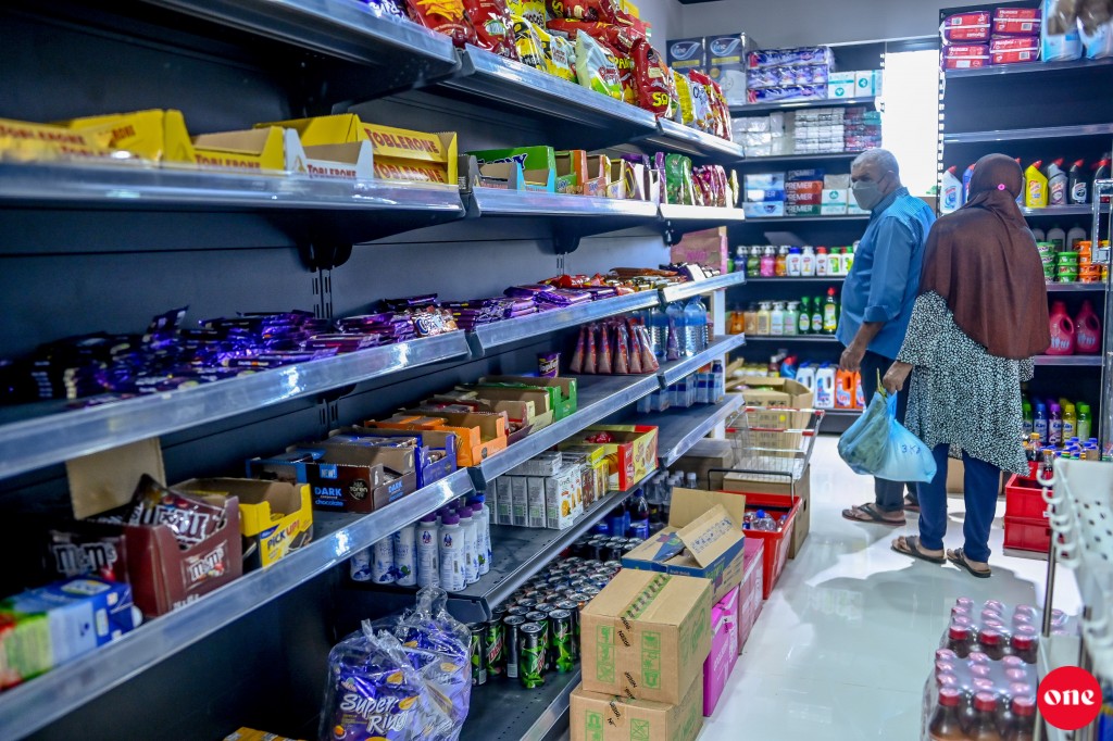 GST 8 percent ah adhi TGST 16 percent ah bodukuran husha'helhi bill balaigenfi