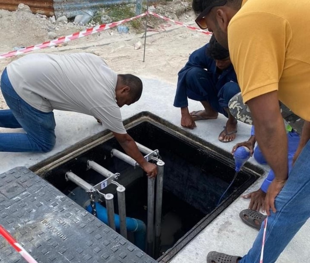 Thinadhoo ge fen hindhaa nizaamuge masakkai ninmaalaifi