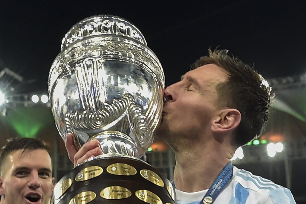 Varugadha Brazil balikoh Argentina ah Champion kan, Messi ge career ge emme bodu ummeedhu haasilu koffi