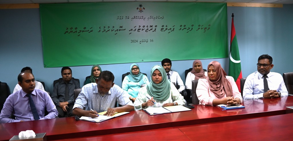 Raajjeygai vertical farming pilot kurumuge ehbasvumehgai soikoffi
