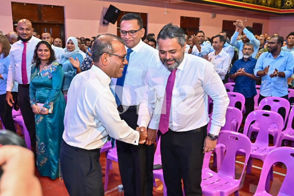 Beyru gaumuthah inthihaabu thereah nuvedhdhumah Nasheed edhivadaigenfi