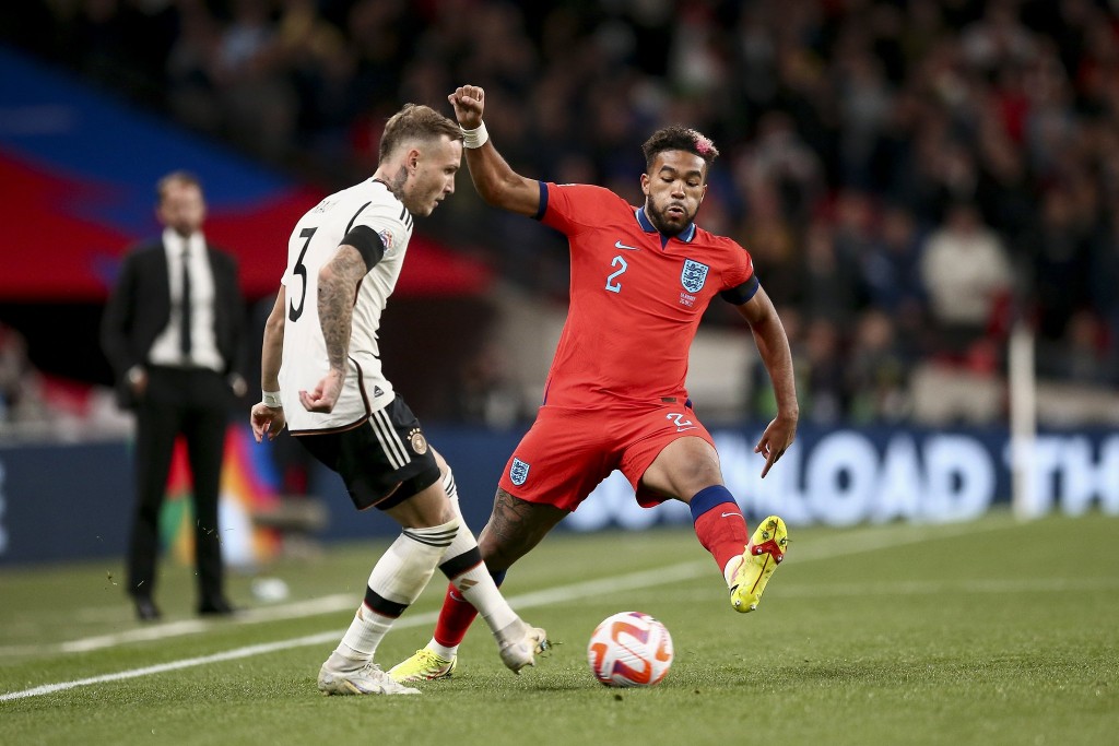 England aai Germany ge foarigadha match evvaru, Italy semi ah