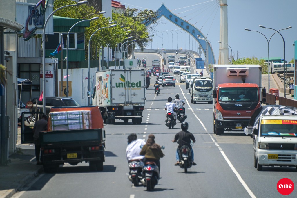 Muddhathu hamavefaivaa license card July mahuge niyalah beynun kureveyne: Transport