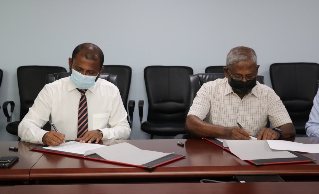 Hulhumale' 2 vana fiyavahee gai ithuru school eh alhan RCC ah