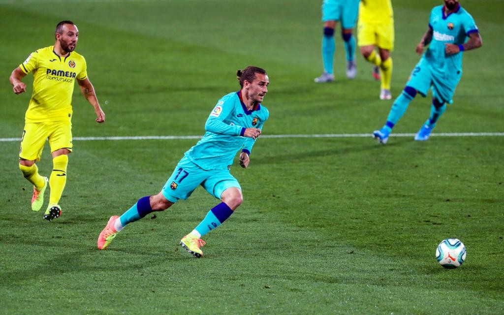 Fasyha molhakaai eku Barca in Real Madrid aa  dhemedhu oiy faragu 4 point ah kudakohffi