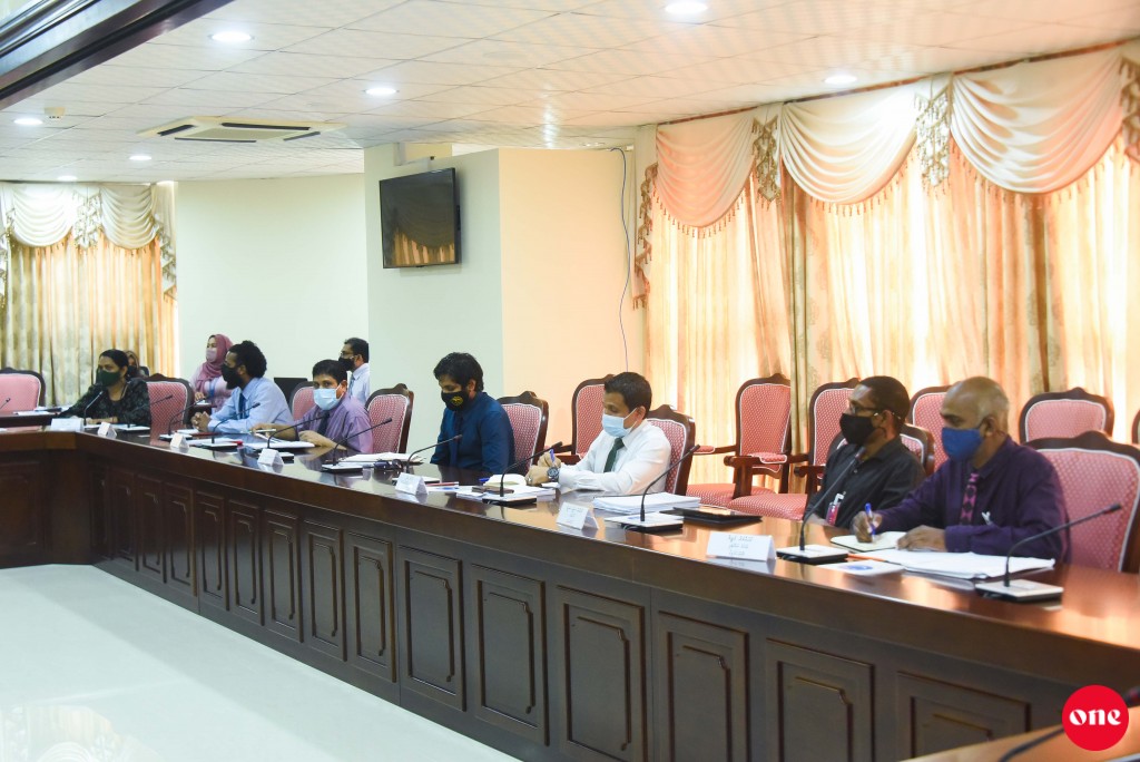 #OnePhoto: Rayyithunge majileehuge human rights and gender committee ge 54 vana bahdhaluvun