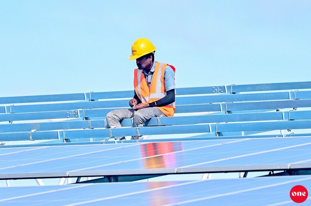 Floating solar mashroou ah development hudha dheefi, mi aharu therey amalee massaikai fesheyne