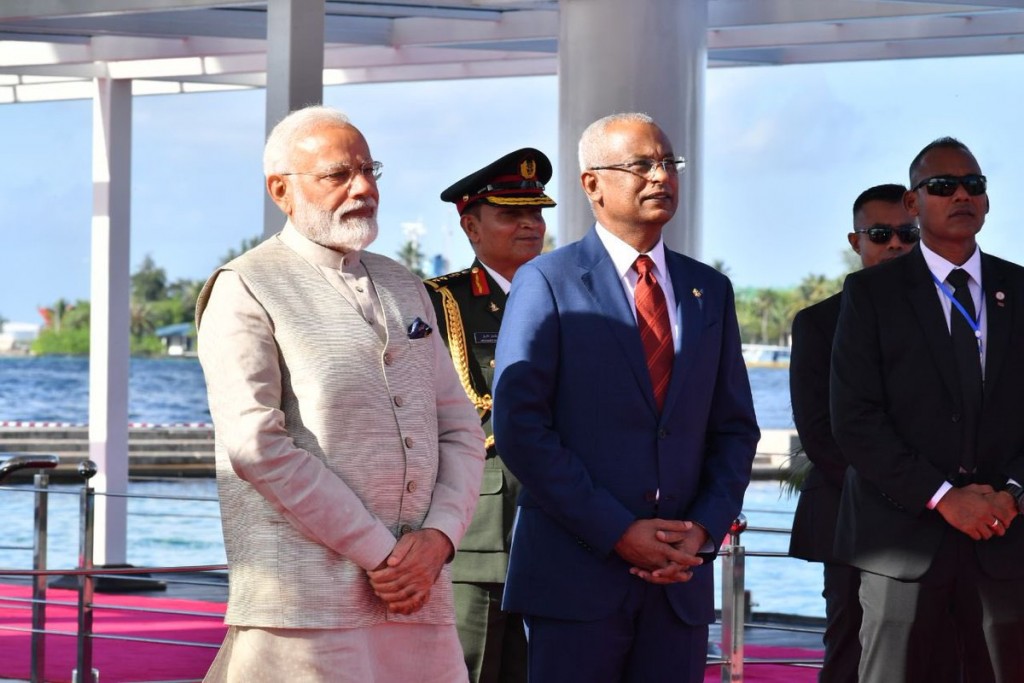 This visit indicates the importance India attaches to strong ties with Maldives: Modi