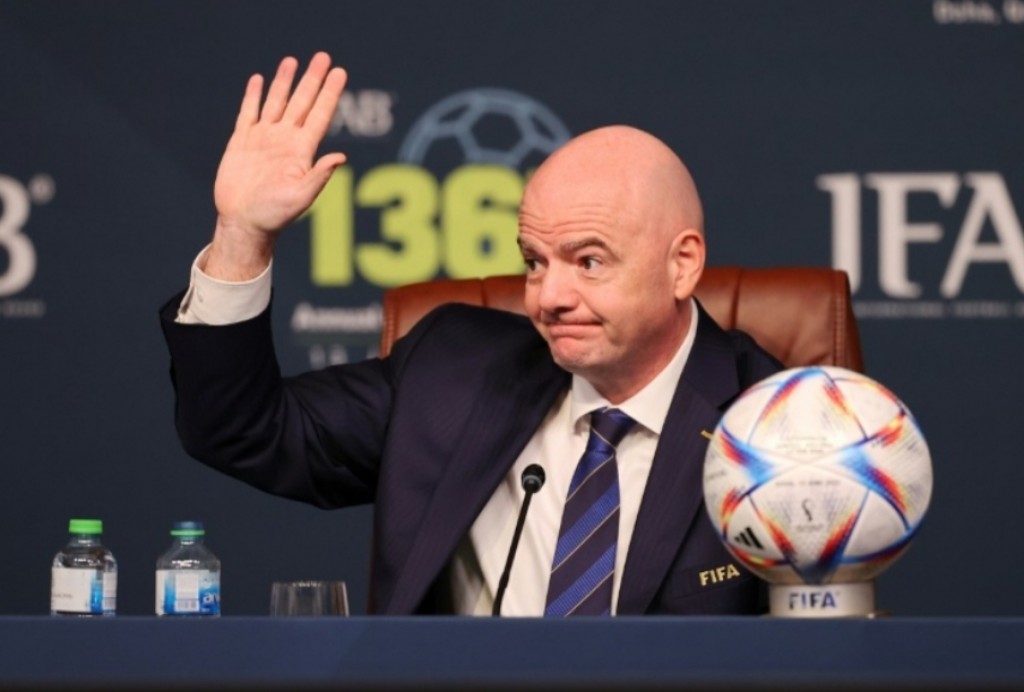 Qatar World Cup: Footboalhaige gavaaidhuge therein mifaharu au badhaluthakeh fennaanetha?