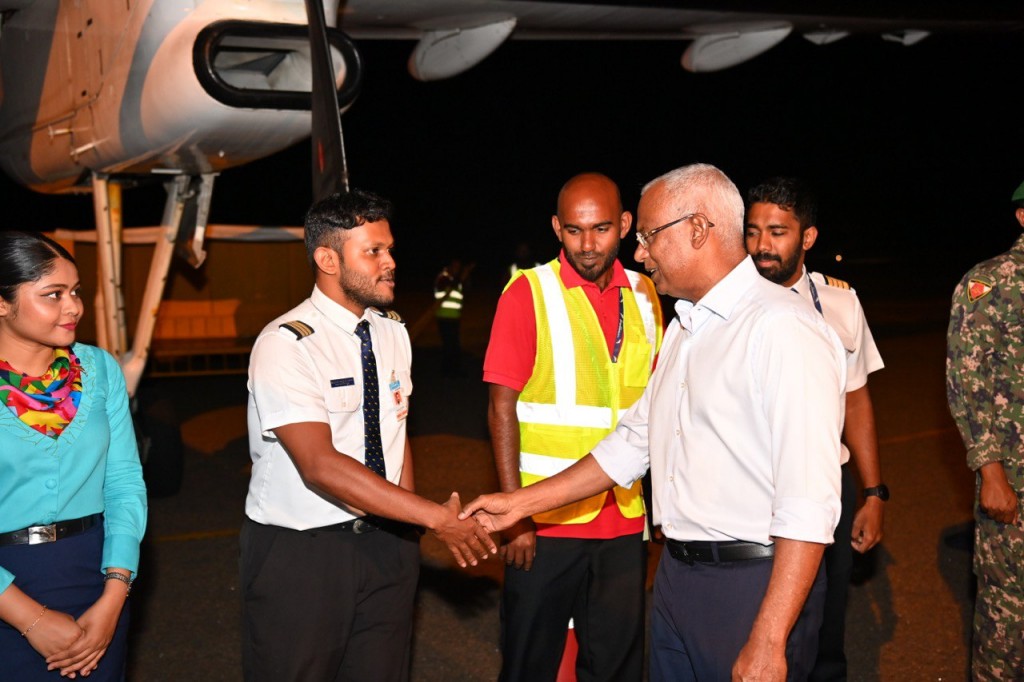 Viyavathi conference ah fahu Raees Male' vadaigenfi