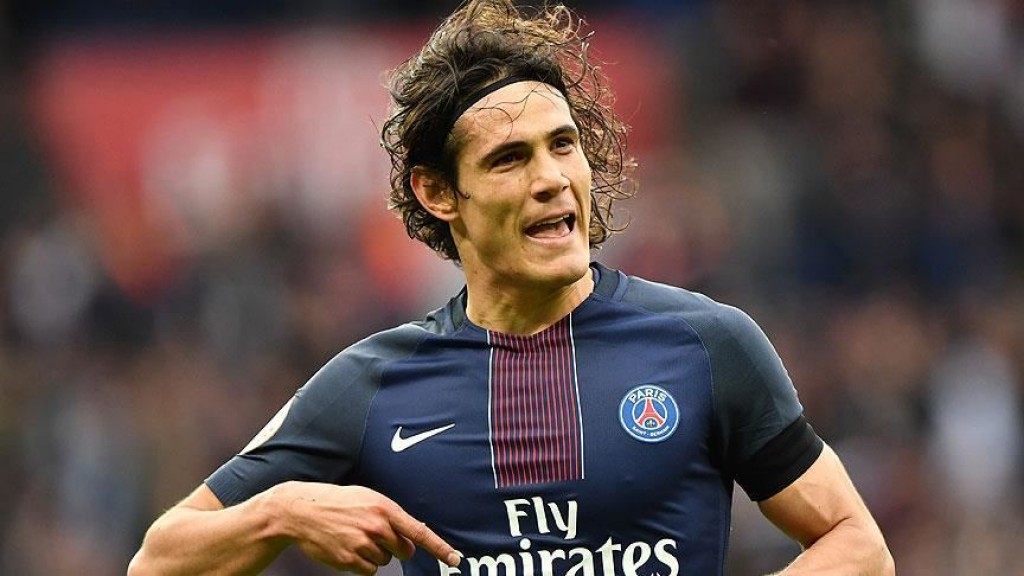 Covid jehumun football kulhun huttaalan visnin: Cavani