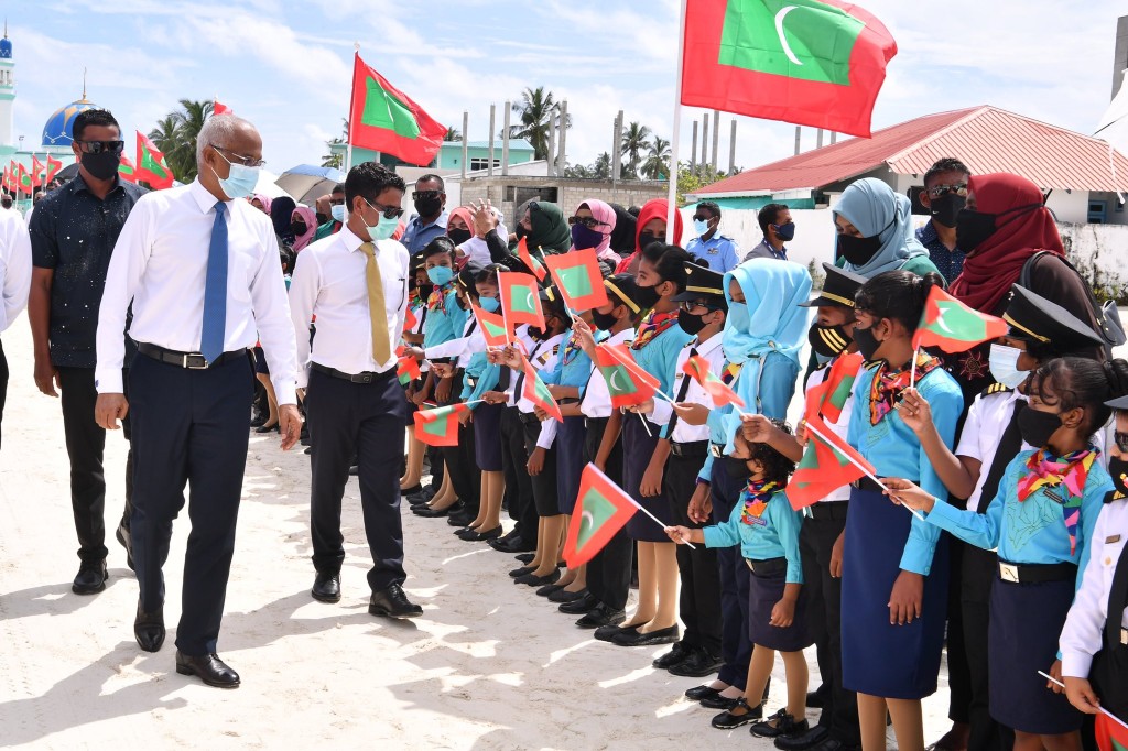Hoarafushi Airport akee mulhi ihavandhihpolhu tharahgee kurumuge feshun: Raees