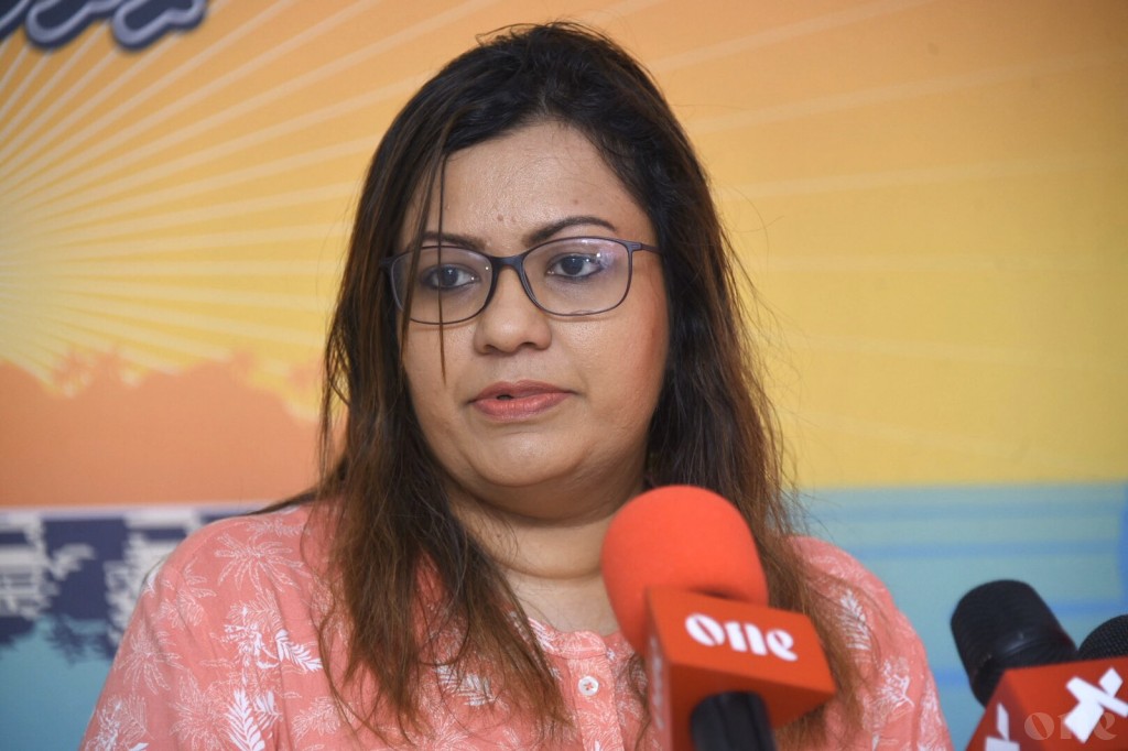 Afshan ashaai ithuru bayakah jinsee furahsaara kuri mahsala eh balanee