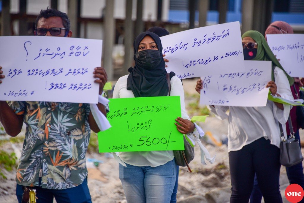 Hiya Flat thakuge Kuli kudakohdheyn edhi dhannavan soi hoadhan fashaifi