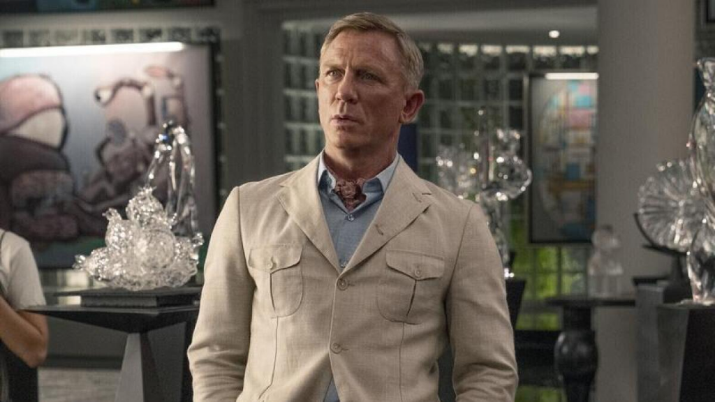 Daniel Craig to reprise role in third Knives Out movie