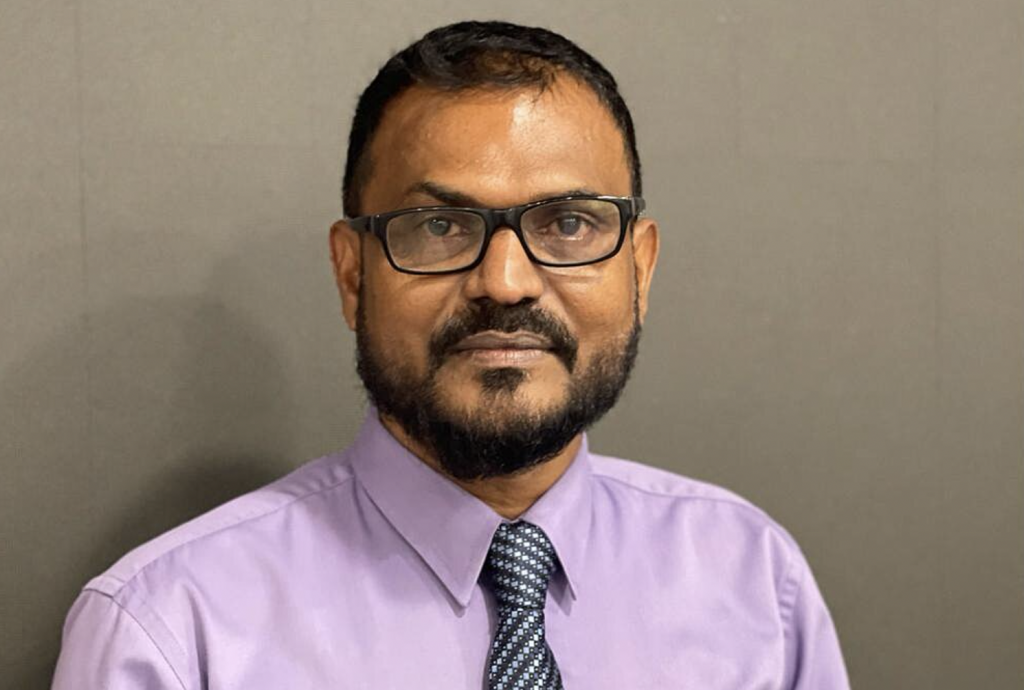 Health Ministry ge aa DG akah Dr. Ashraf, musaara akah mahaku 70,000 rufiyaa