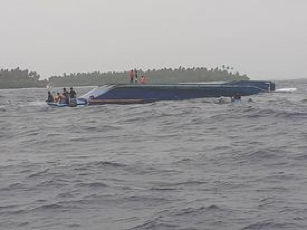 FENAKA ge construction saamaanu thakeh hifaigen Guraidhoo ah dhiya ufuli eh bandun jahaalaifi
