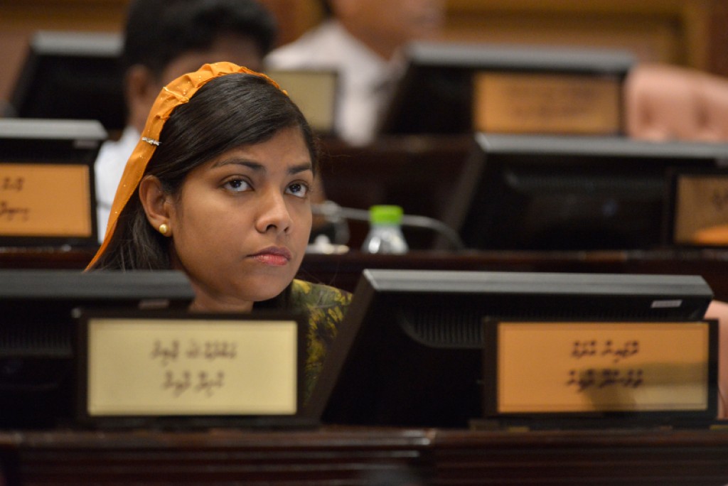 Auditor General ah enme bodu minivankameh dhinee mi sarukaarun, aee Corruption huhttuvan edheythee: Rozaina
