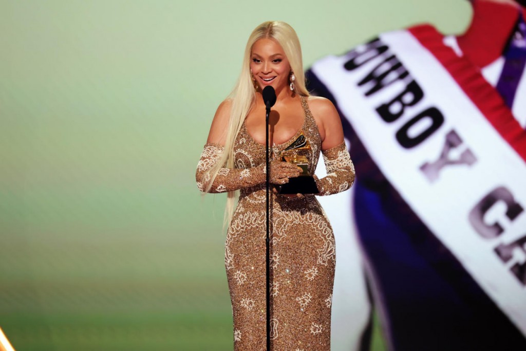 Grammy 2025: Beyonce ah top country album award
