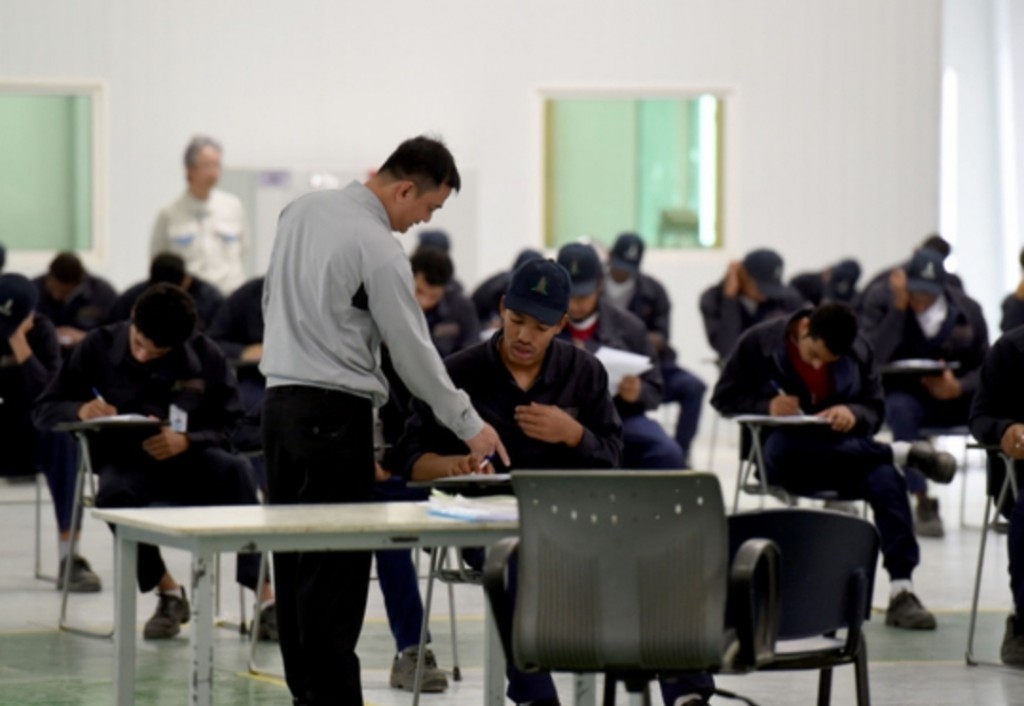 America akee Saudi dhaivarun mihaaru dhaanbeynunvaa thanehnoon!