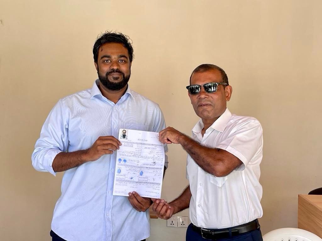 Health ministry ge senior executive director ge magaamun Simwa isthiufa dhevvaifi