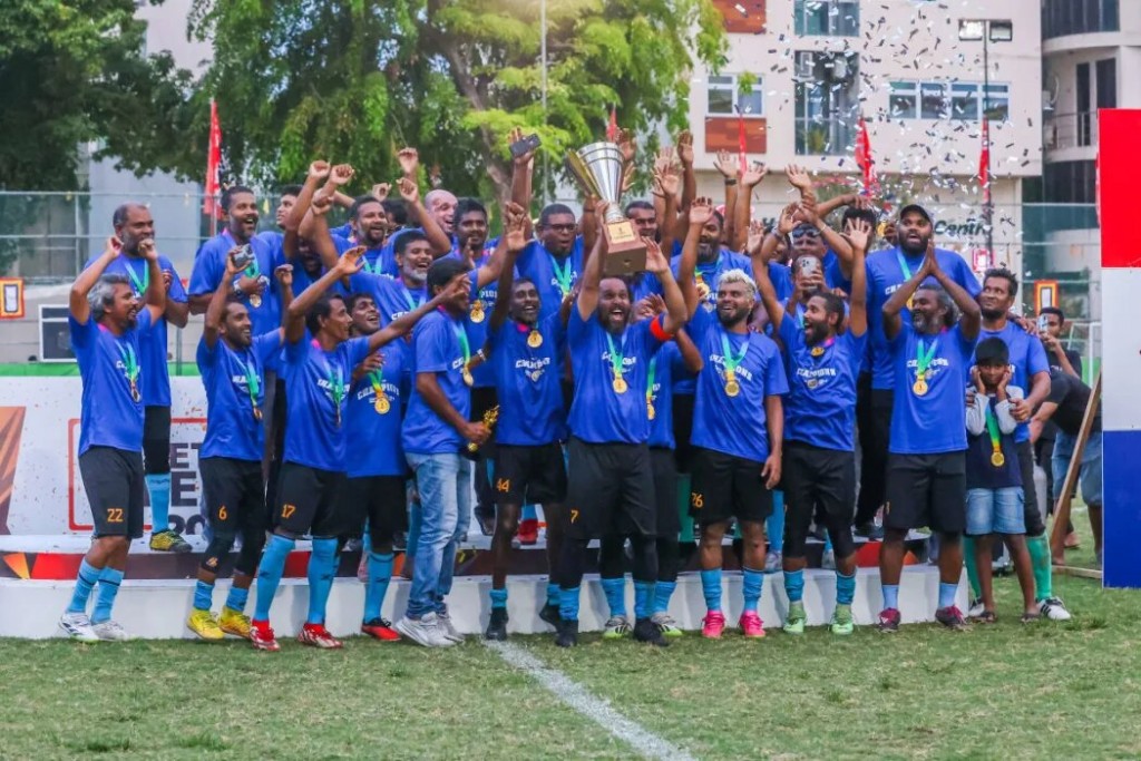 Hulhumale Veterans in jehijehigen 3 vana faharah Veterans mubaaraaiyy kaamiyaabu koffi