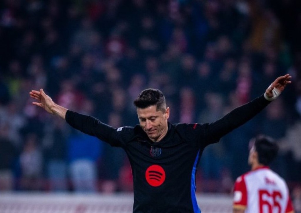 Molhuvi namaves supporter akun maruvumun Bayern ah hiyydhathikan, Barca ah huttumeh neh