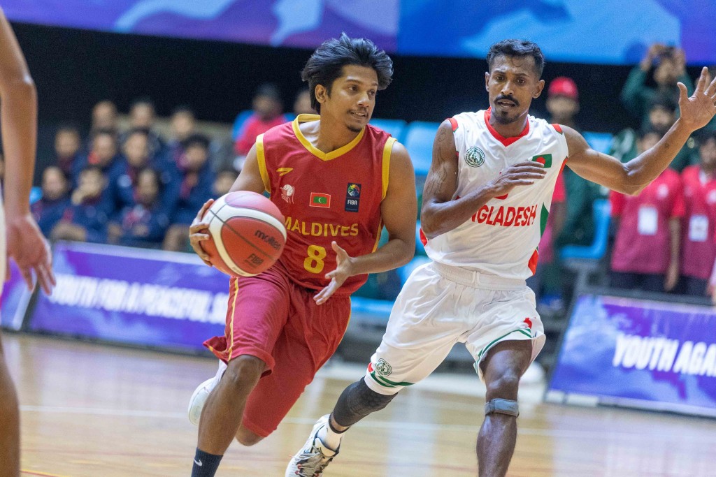 Five Nations championship: Vaadhaveri match gai Bangladesh kairin Raajje balivejje