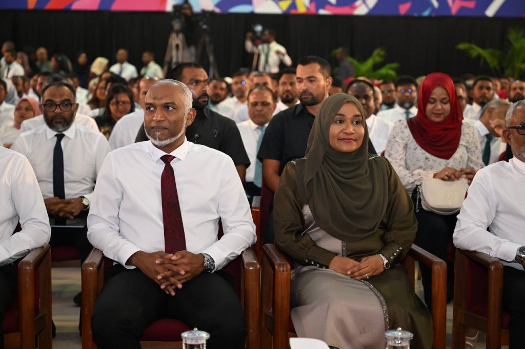 2026 gai credit card limit 1400 dollar aa hama ah ithurukuranee