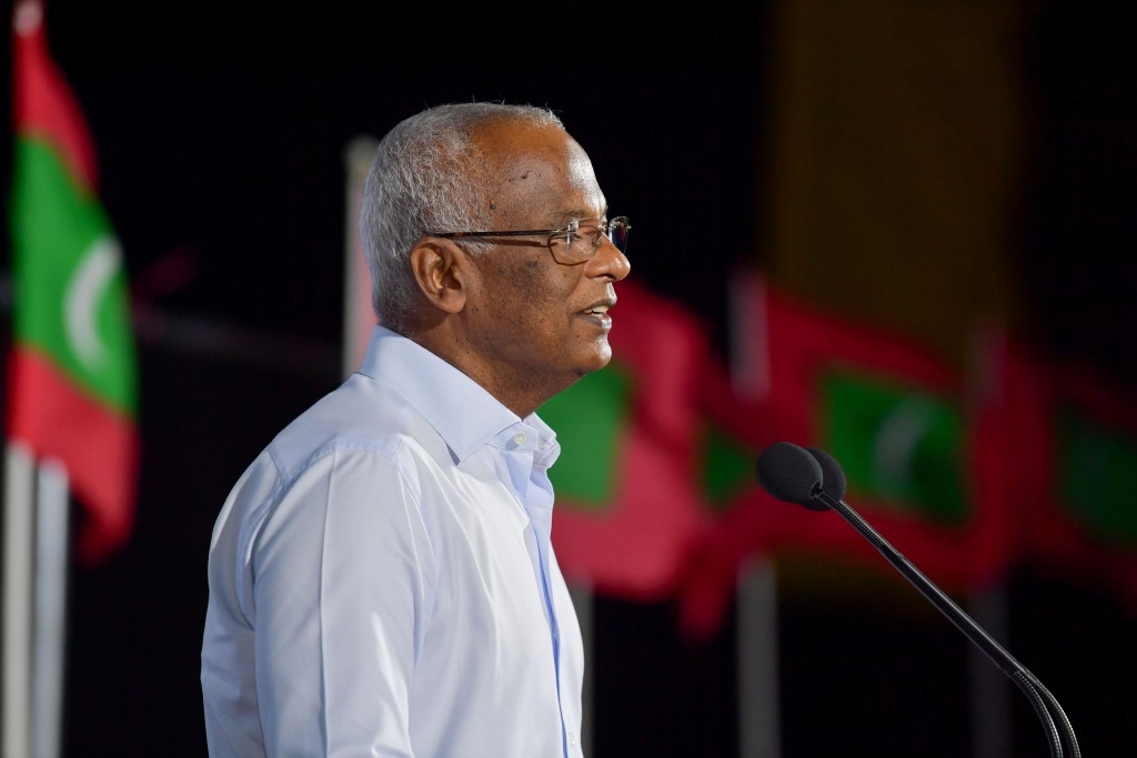 Dhiggaru bin hikkumuge mashroou anna mahu nimeyne: Raees