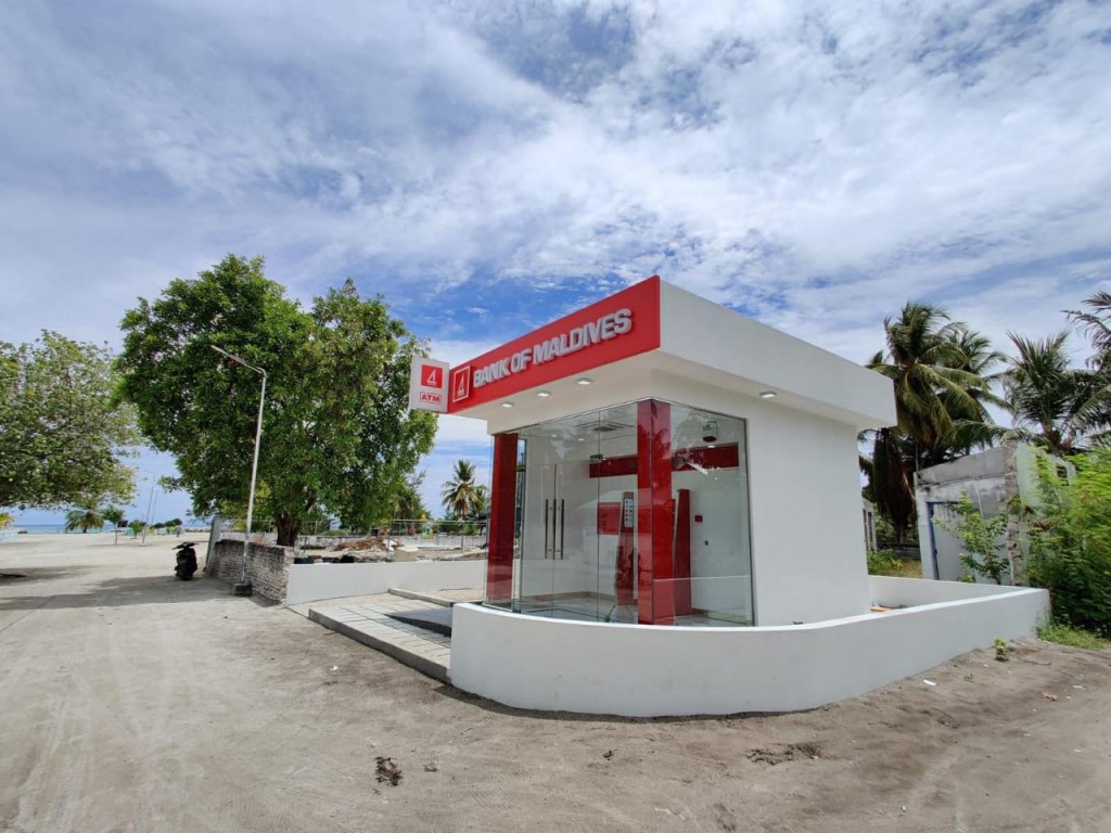BML introduces ATM Centres in Maamendhoo and Nilandhoo.