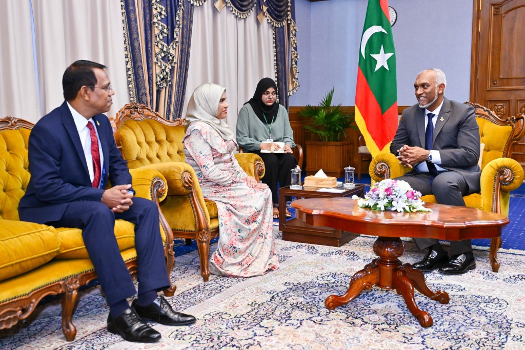 Raajje in India ah kandalhuvvaa safeeraka Azima adhi Saudi safeeraka Sareer ayyan kurahvaifi