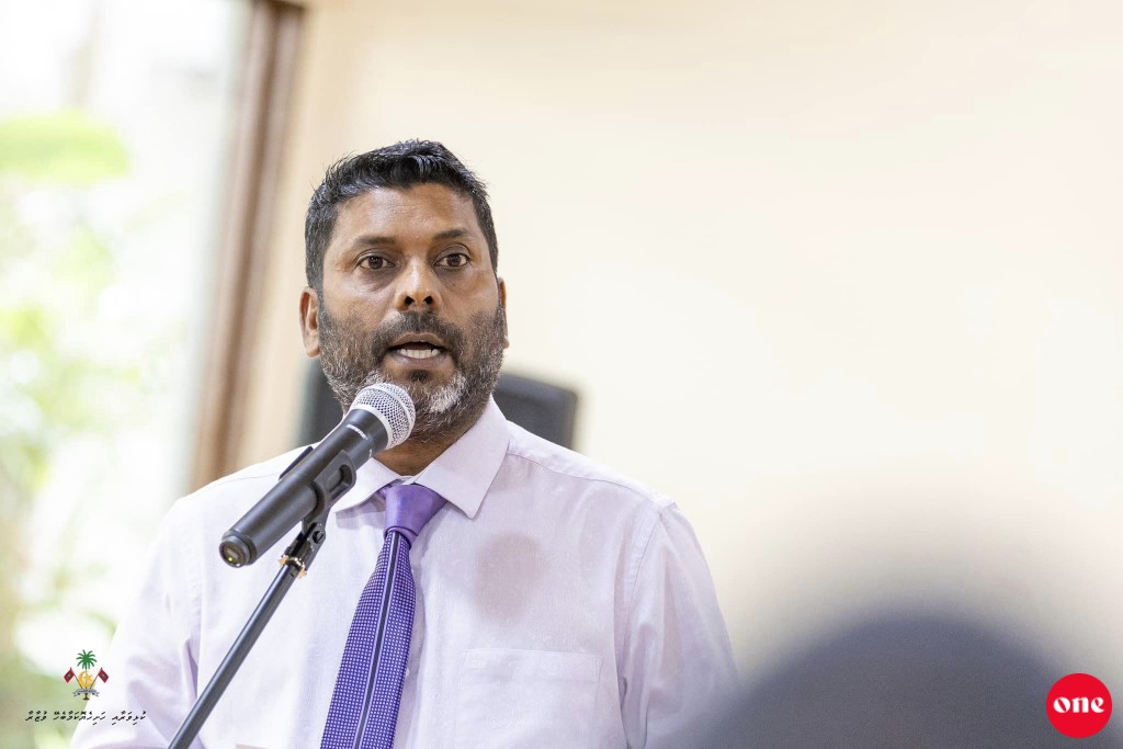 Kaamiyaabu dhemehettumah futsal indoor ehge muhimmukan bodu 