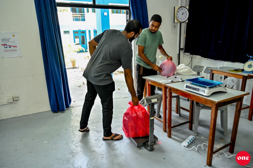 Anna aadheehtha dhuvahun feshigen online koh Fitr zakaaiy balaigannaanee hamaekani Bandeyri Pay inn!