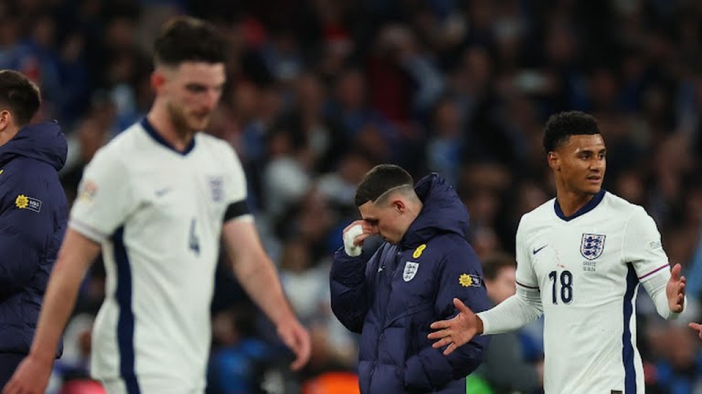 Carsley ge experiment fail, England balivee hadikoh