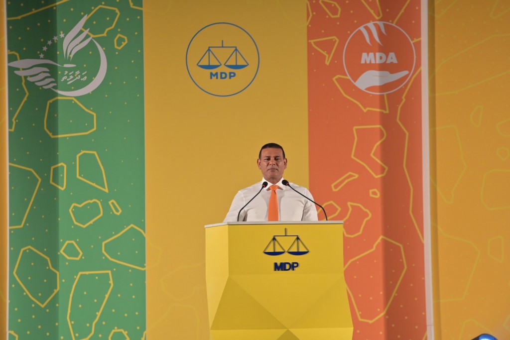 Viyafaariverin kurimathilee biruveri kamah halleh genesdhevvee Raees Solih: Siyam