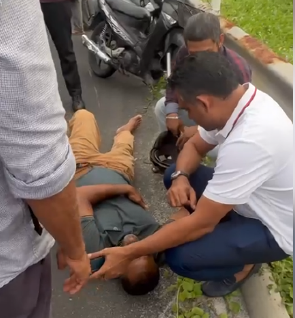 Highway accident ehgai aniyaavi meehakah  eheevaan Naib Raees!