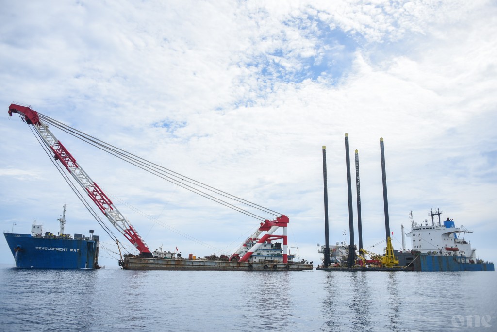 Bridge ah India in dhey 100 Million Dollar ge hiley eheege ebbasvumugai Foreign Secretary ge dhathurugai soi kuranee