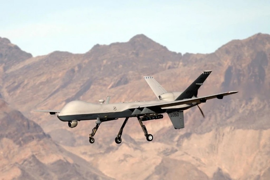America in Syria ah dhin Drone hamalaa ehgai AlQaeda ge iss leader aku maraalaifi