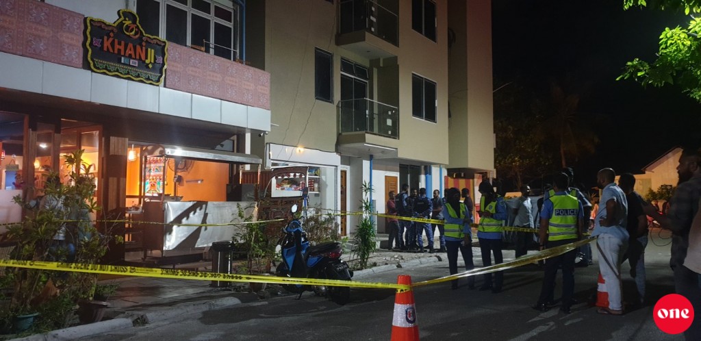 Kudakudhin thakehge medhugai thoonu hathiyaaru beynun koggen maaraamaaree eh hingaifi