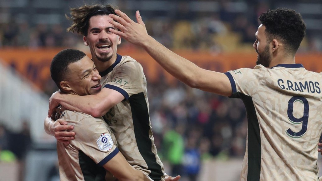 Mbappe hattrick hadhai Montpellier balikoffi