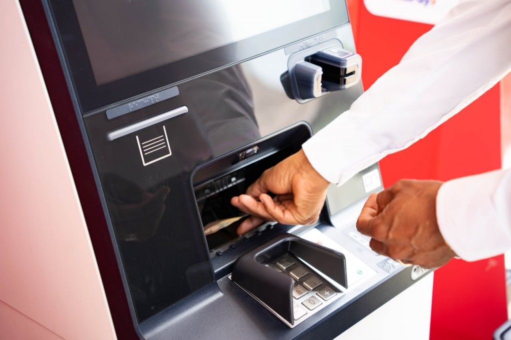 Ha. Atoll aai Dh. Atoll ge BML ge ATM thakun 25 million jamaakuri 