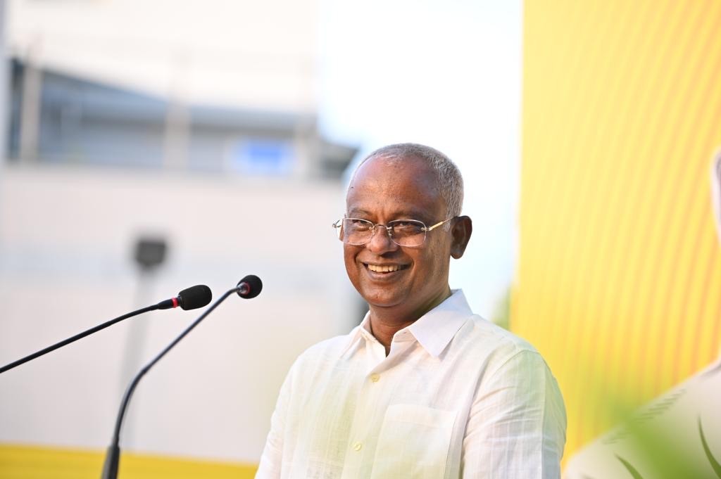 Zamaan vee imuge bodu massalaige kaamiyaabee aa eku Raees ah thaureefu ohenee!