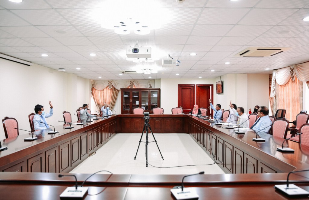 Faisaa chaapu kuran sarukaarah dhin huhdhaige mudhdhathu ithuru kuraa massala ah maadhamaa vote ah ahanee