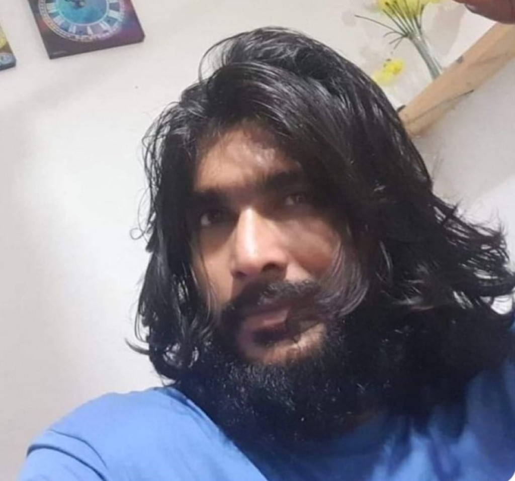 Maruvefai ohvaa fenunee gelligen hoadhamundhaa Aiman