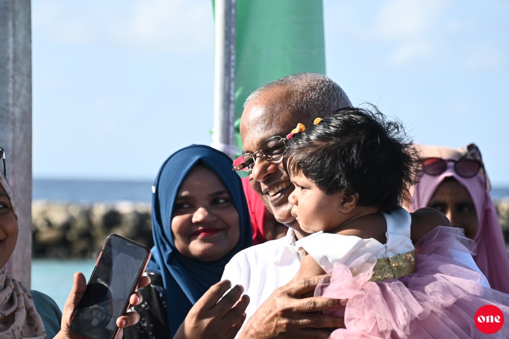 Viavathi forum ah Raees Ukulhas ah, hoonu maruhabaa eh