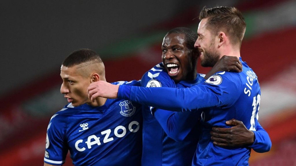 22 aharuvee inthizaarehge nimun, Liverpool dhandugai Everton ah kaamiyaabu