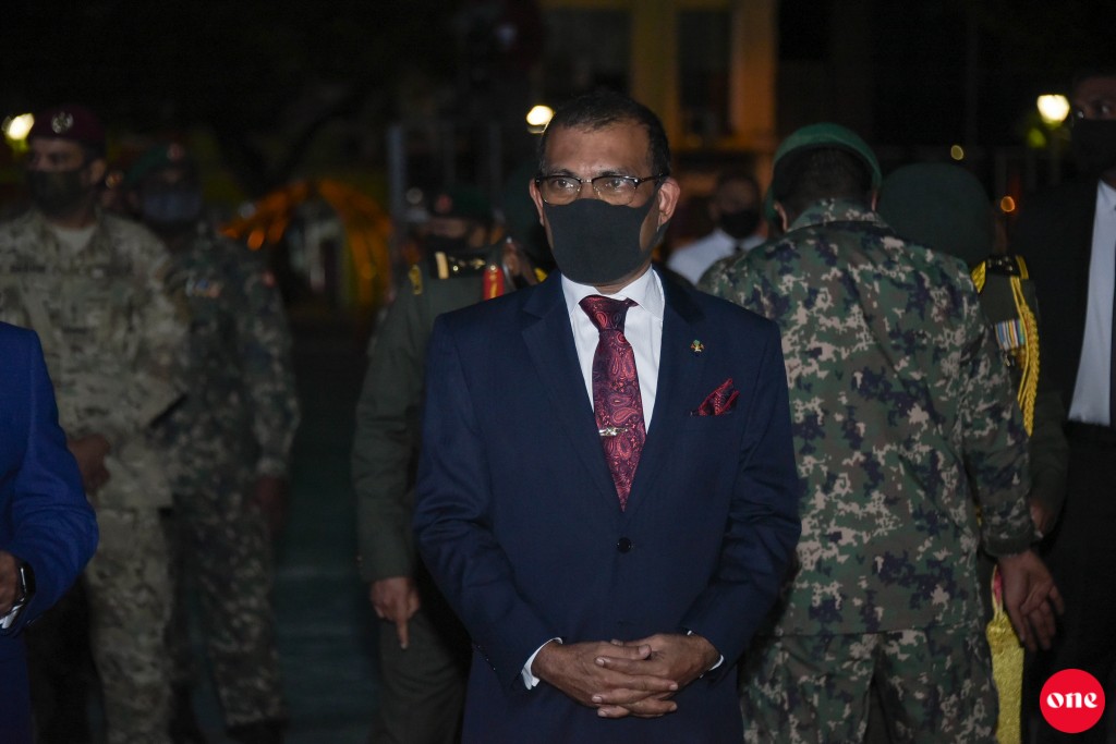 Rayyithunnaai sifain thibee minivanakan kuda minvarakavves dhookollaakasheh noon: Majlis Raees